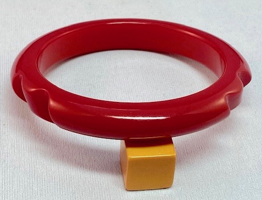 BB174 scoop carved dark red bakelite bangle